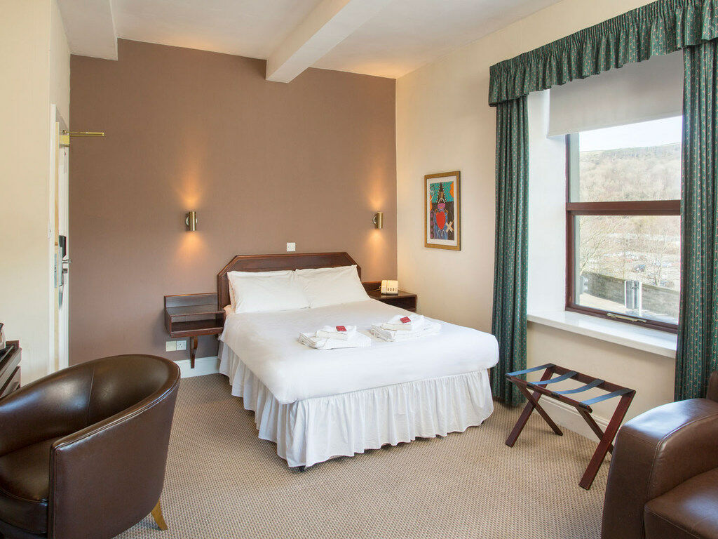 The Imperial Crown Hotel Halifax Dış mekan fotoğraf
